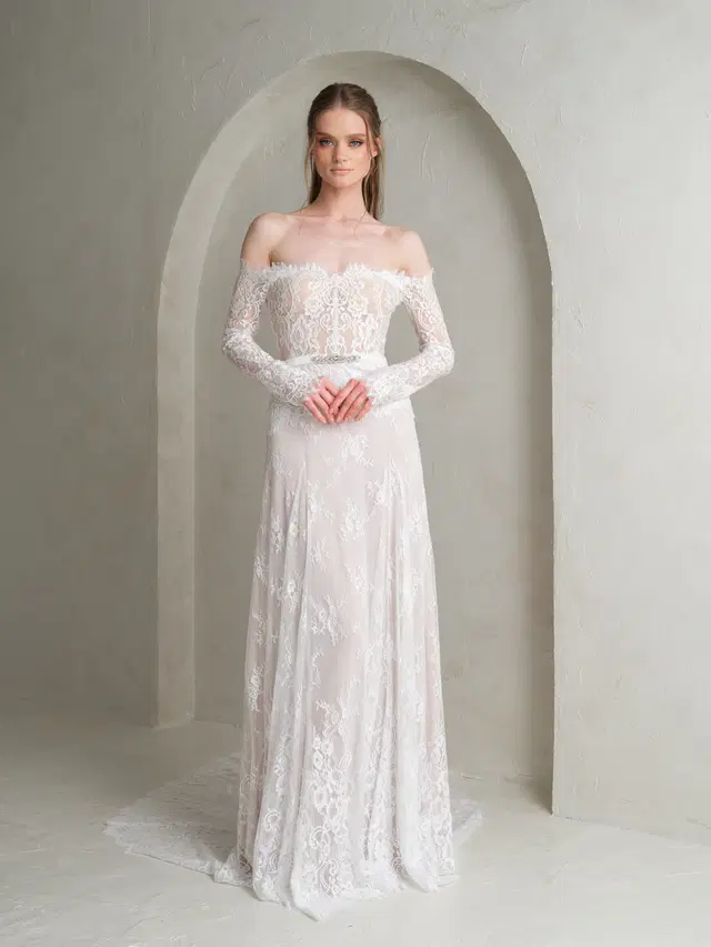 Amara by Katya Katya London: A-Line silhouette, off-shoulder neckline, long sleeves, lace