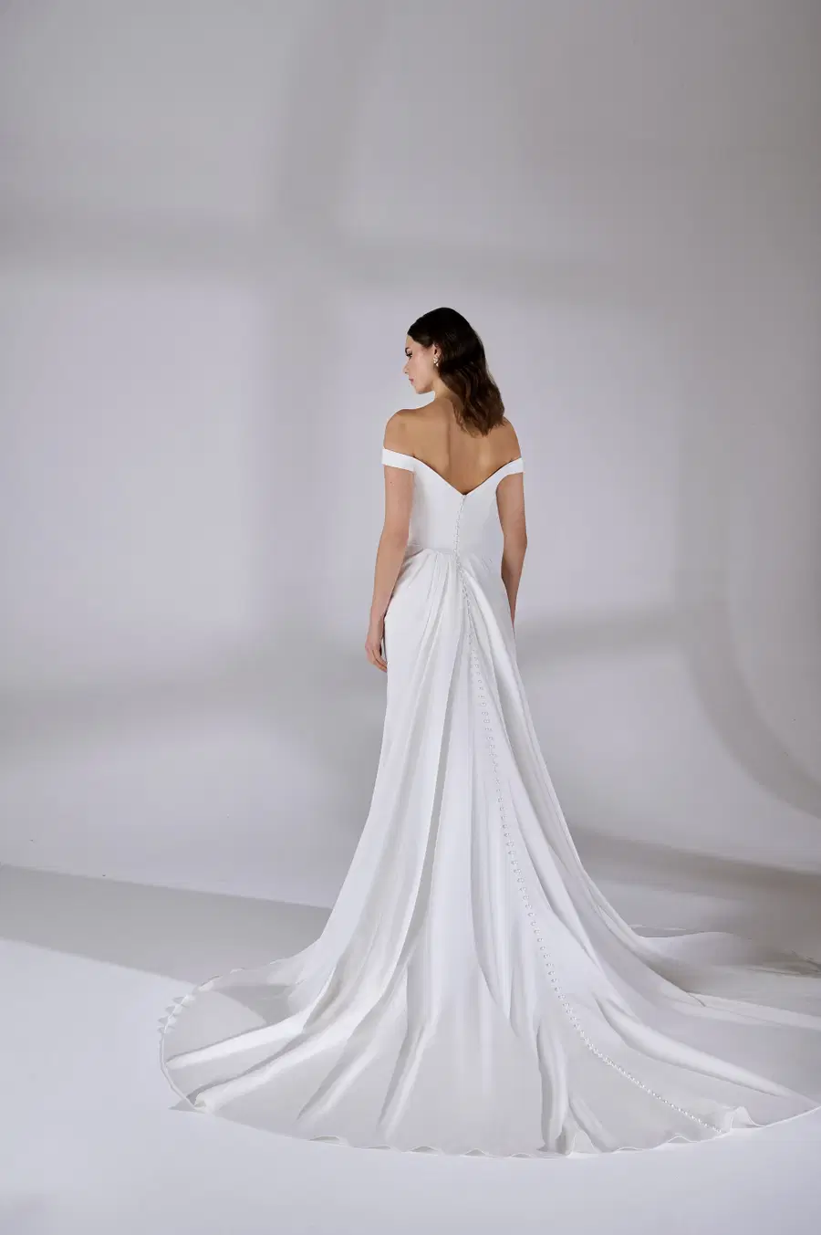 Vienna by Avenue by Josephine Scott - view 2 of 3