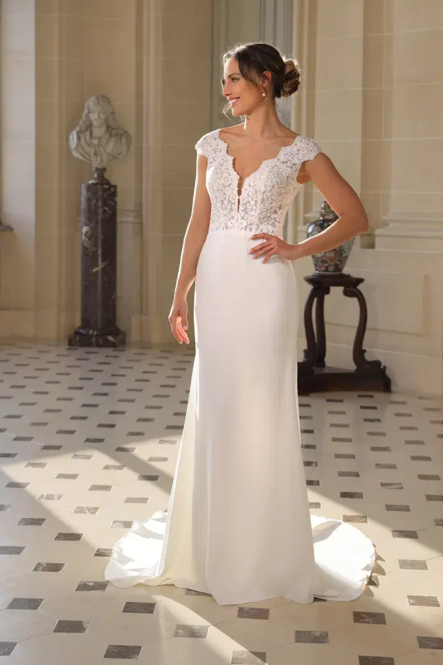 Aiko by Azuree Bridal: Fit & Flare silhouette, deep V-neck neckline, cap sleeves, crepe