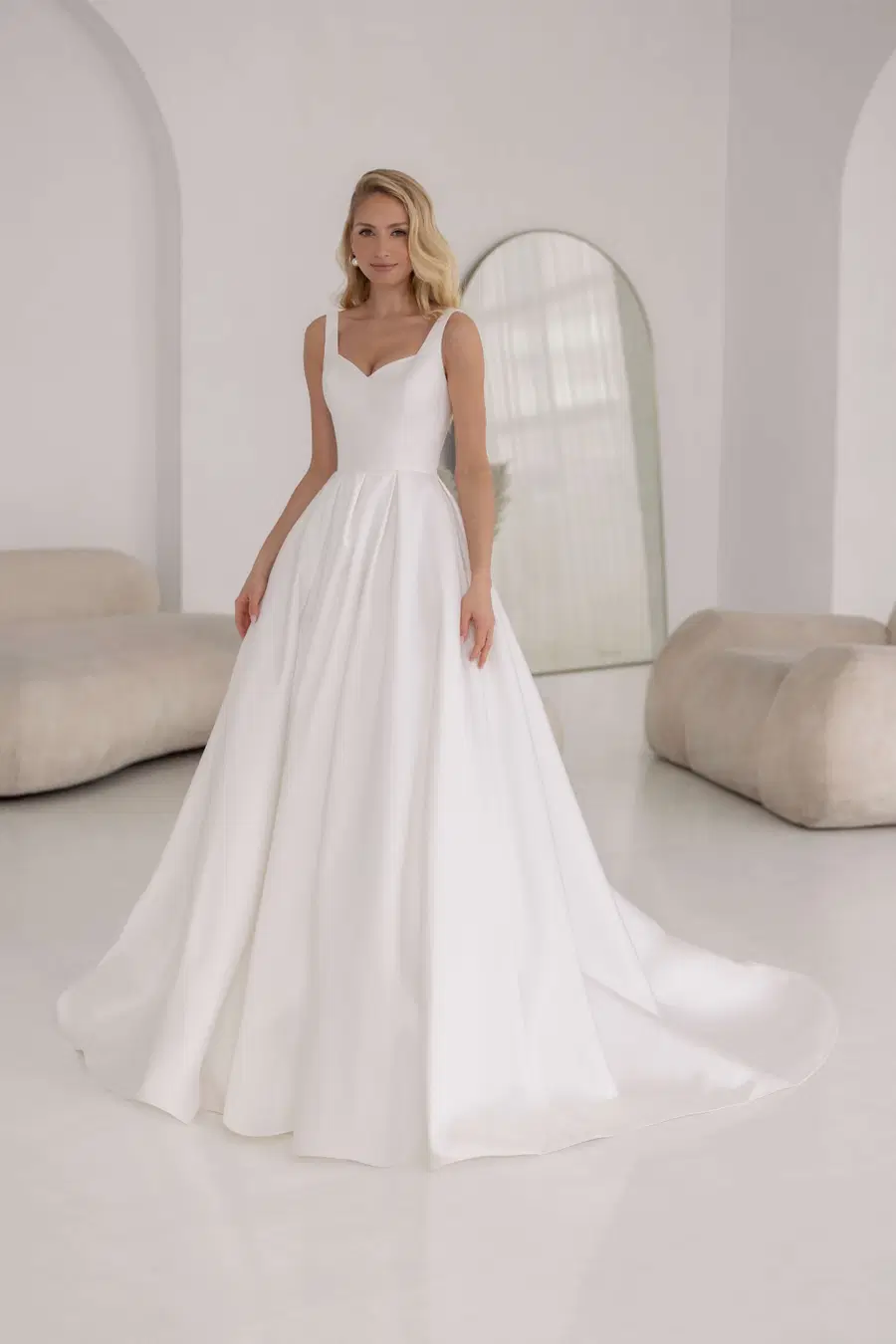 Lubica by Jarice: Ball Gown silhouette, sweetheart neckline, sleeveless, mikado