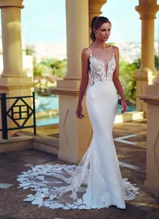 SAMANTHA by Enzoani - view 2 of 5