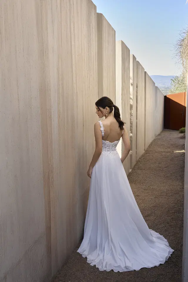 L1158 by Demetrios - view 2 of 3