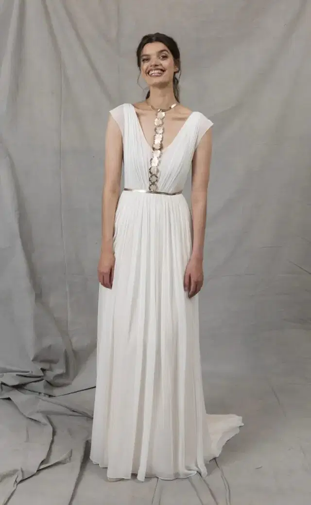 Garden Flower – Roségold by Kisui: V-neck neckline, cap sleeves, chiffon
