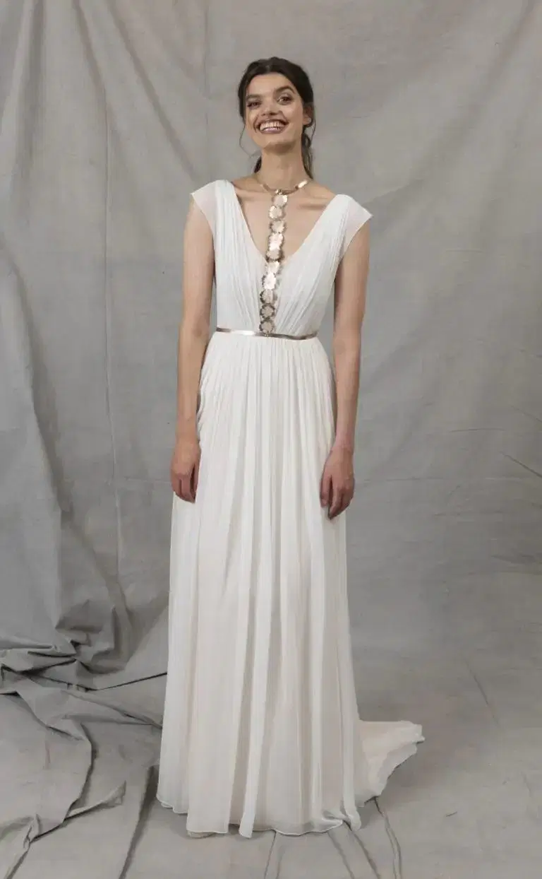 Garden Flower – Roségold by Kisui: V-neck neckline, cap sleeves, chiffon