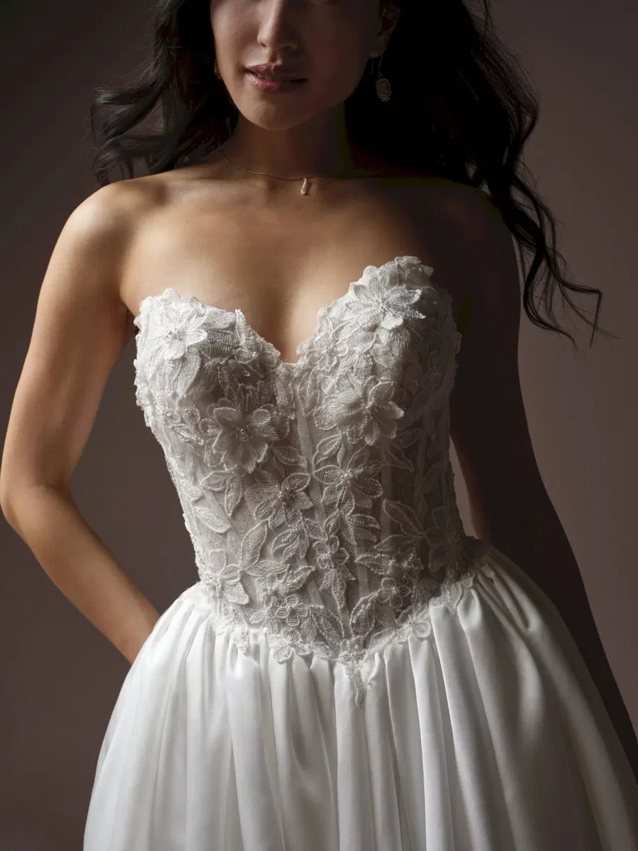 LAURETTE by Rebecca Ingram - view 5 of 6