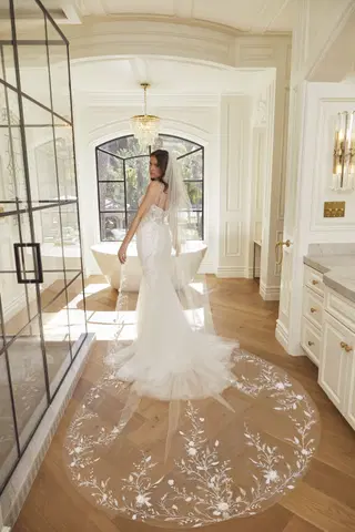 Lisette by Casablanca Bridal - view 4 of 6