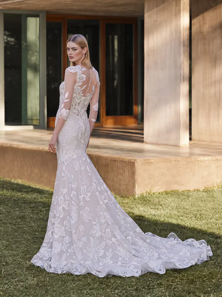 YAI by Pronovias - view 2 of 5