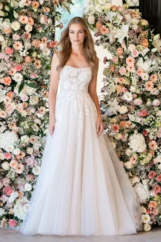 R3805 by Allure Romance - view 2 of 9