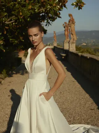 Deejay by Modeca Bridal - view 5 of 5