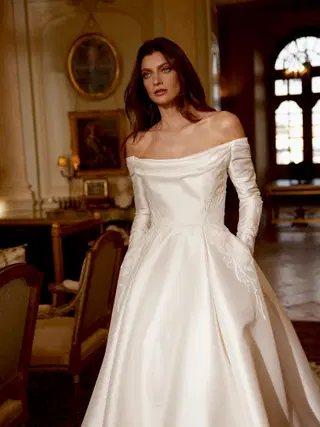 Josephine by Justin Alexander - view 2 of 7