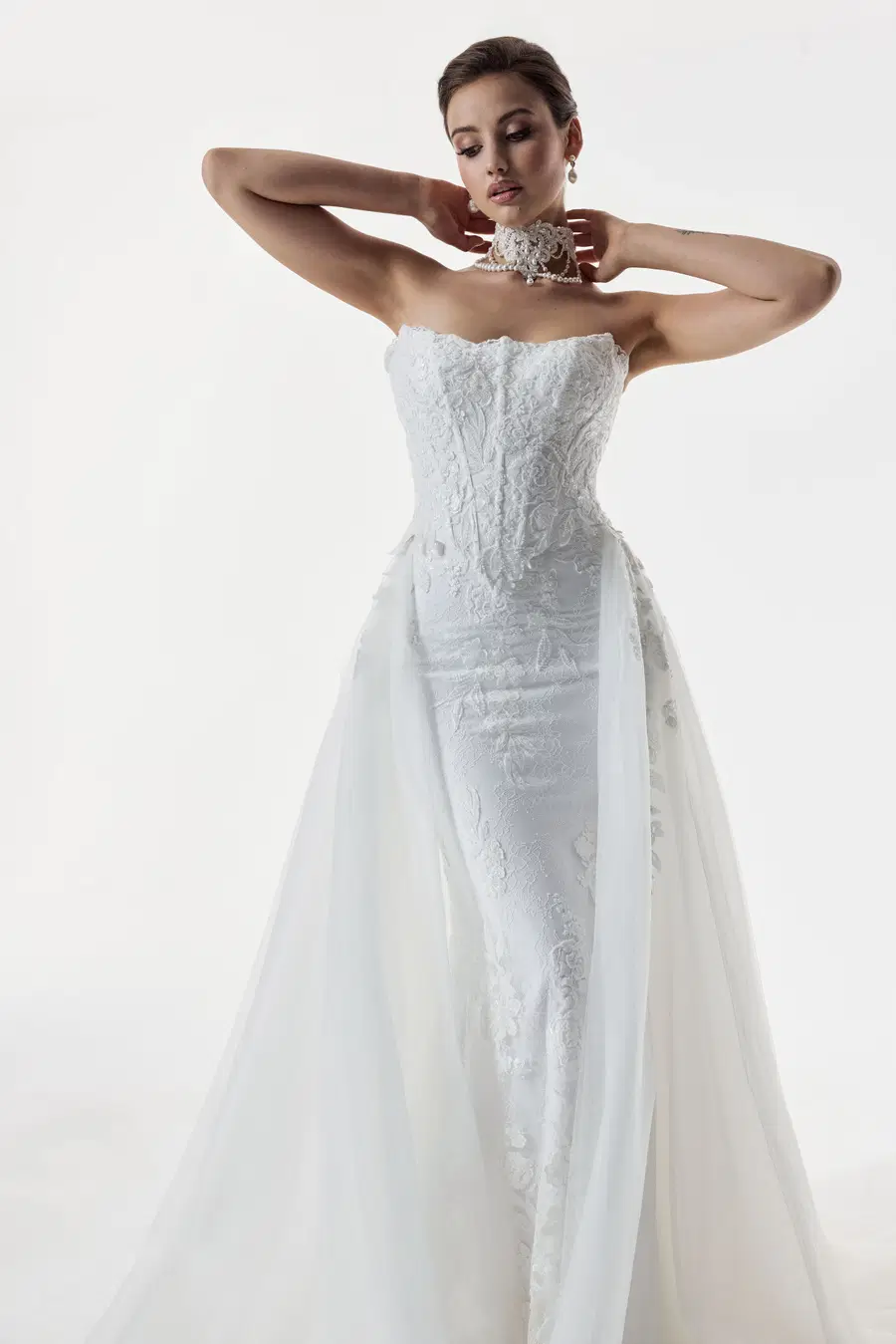 Belle by Josephine Scott - view 7 of 10