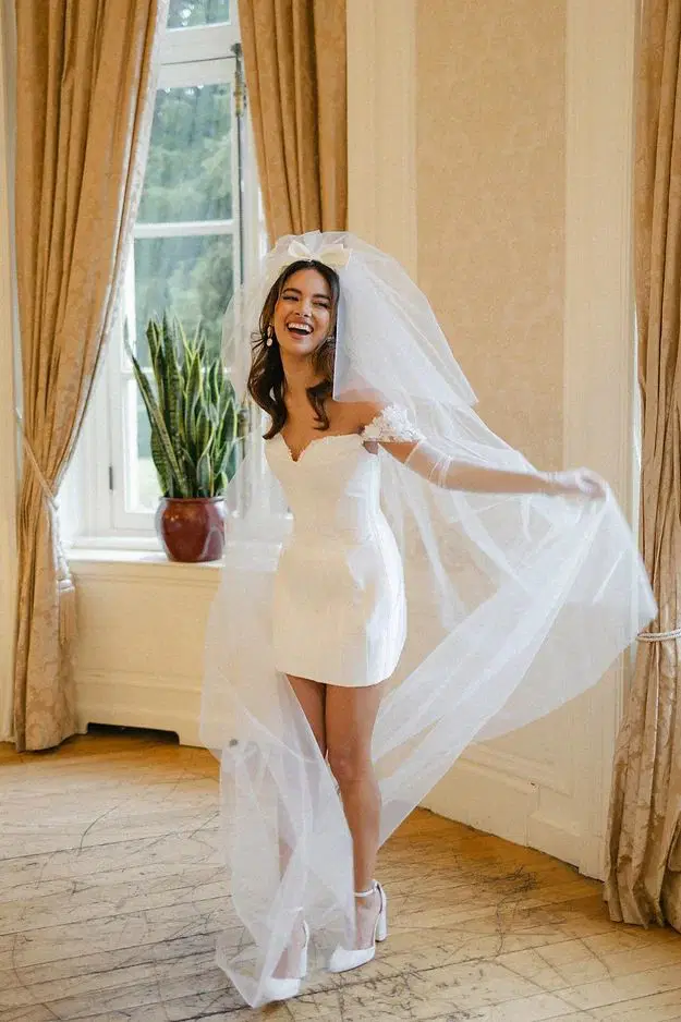 Mimi by Avenue by Josephine Scott - view 2 of 15