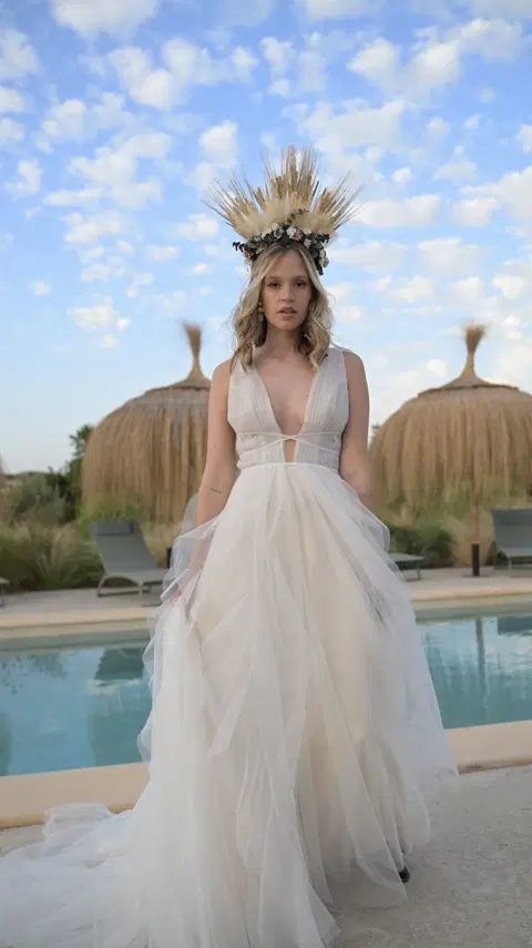 Delina wedding dress by Malee, A-line, tulle