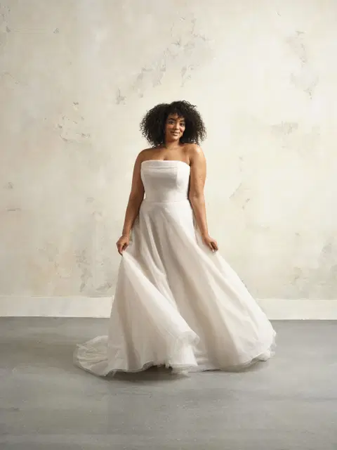 Elizabeth wedding dress by Rebecca Ingram, A-line, tulle