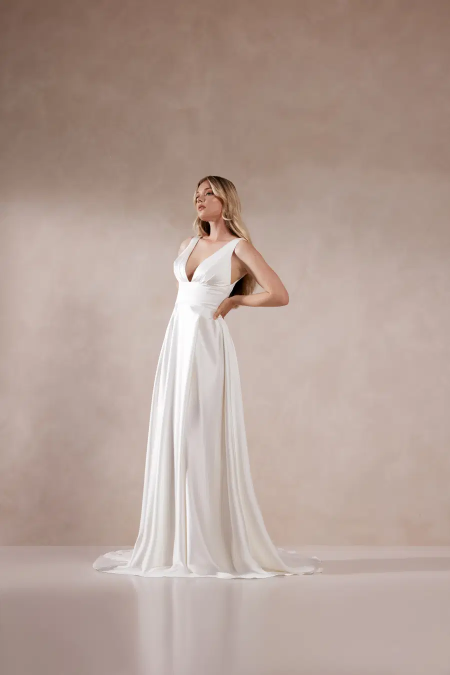 Phaedra by Adore - view 2 of 5