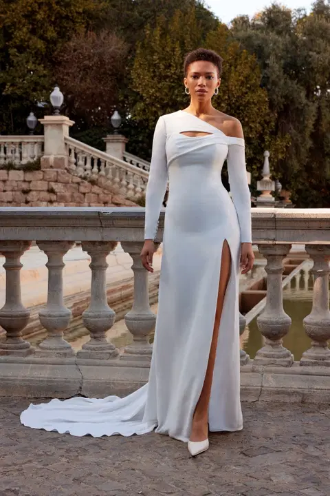 Melita wedding dress by Serravalle, crepe, asymetric