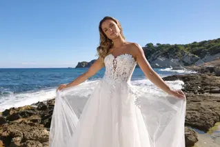 Amira by Azuree Bridal - view 3 of 4