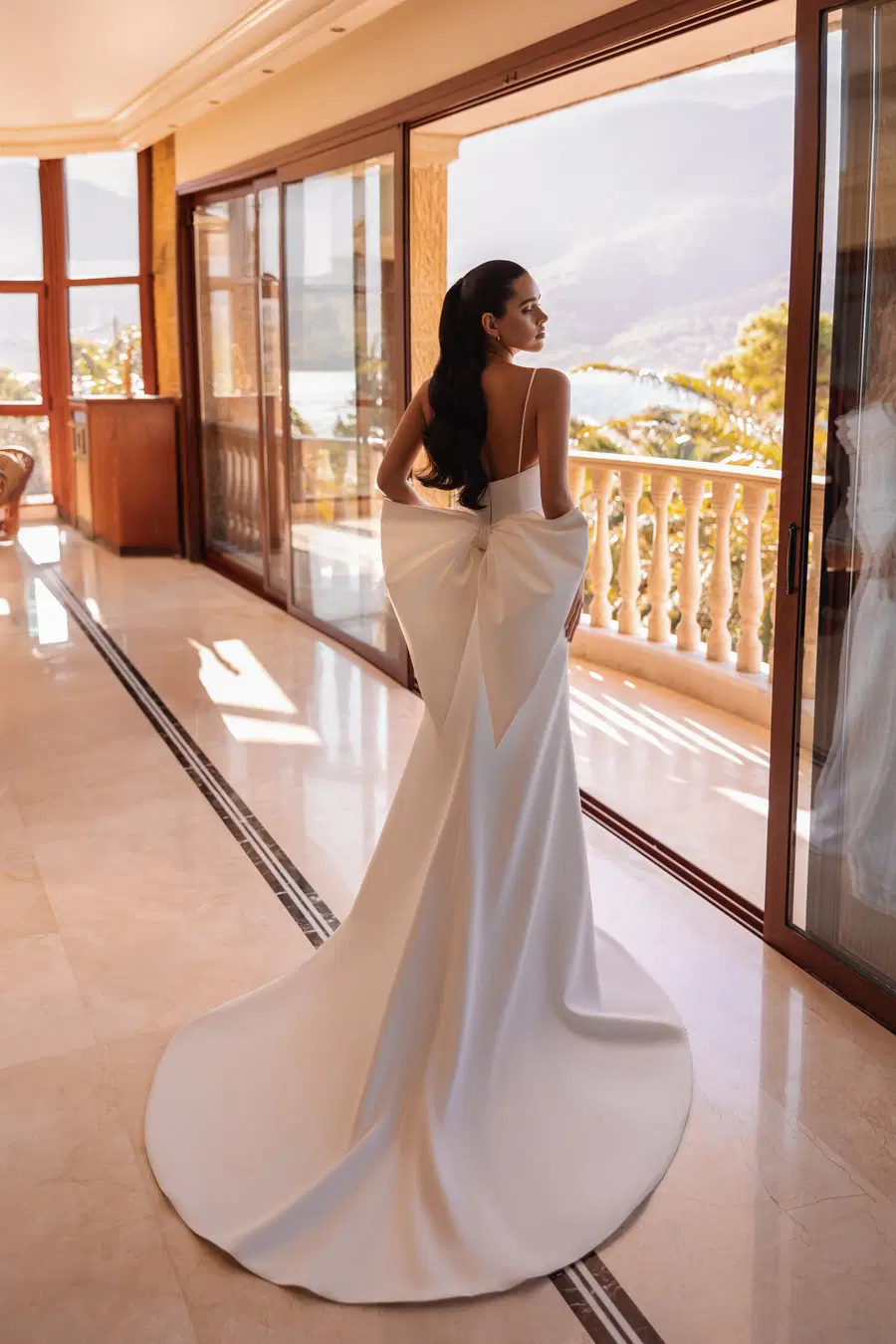8250 by Demetrios - view 2 of 2