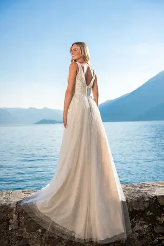 VN17 ivory/rumpink by Vera Nova - view 4 of 4