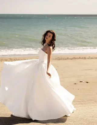 Daniela by Amo & Luv - view 4 of 5