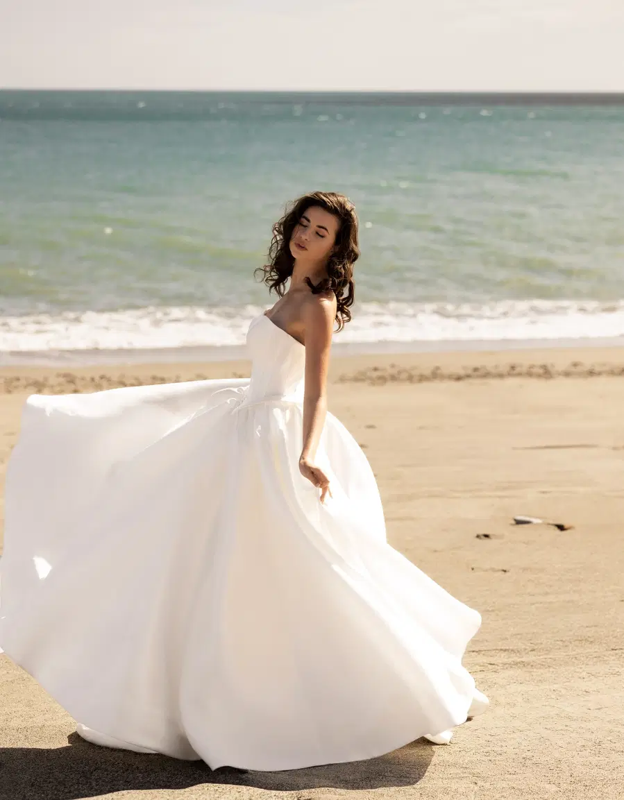 Daniela by Amo & Luv - view 4 of 5