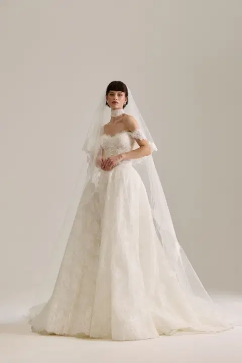 Marionette wedding dress by Josephine Scott, ball gown, lace