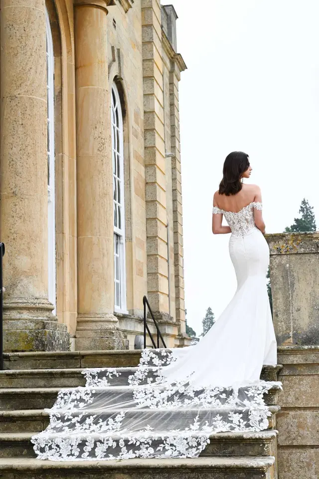 Arundel by Dando London - view 2 of 3