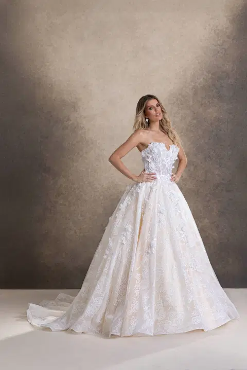 Style RB4249 wedding dress by Rachel Allan, ball gown, lace