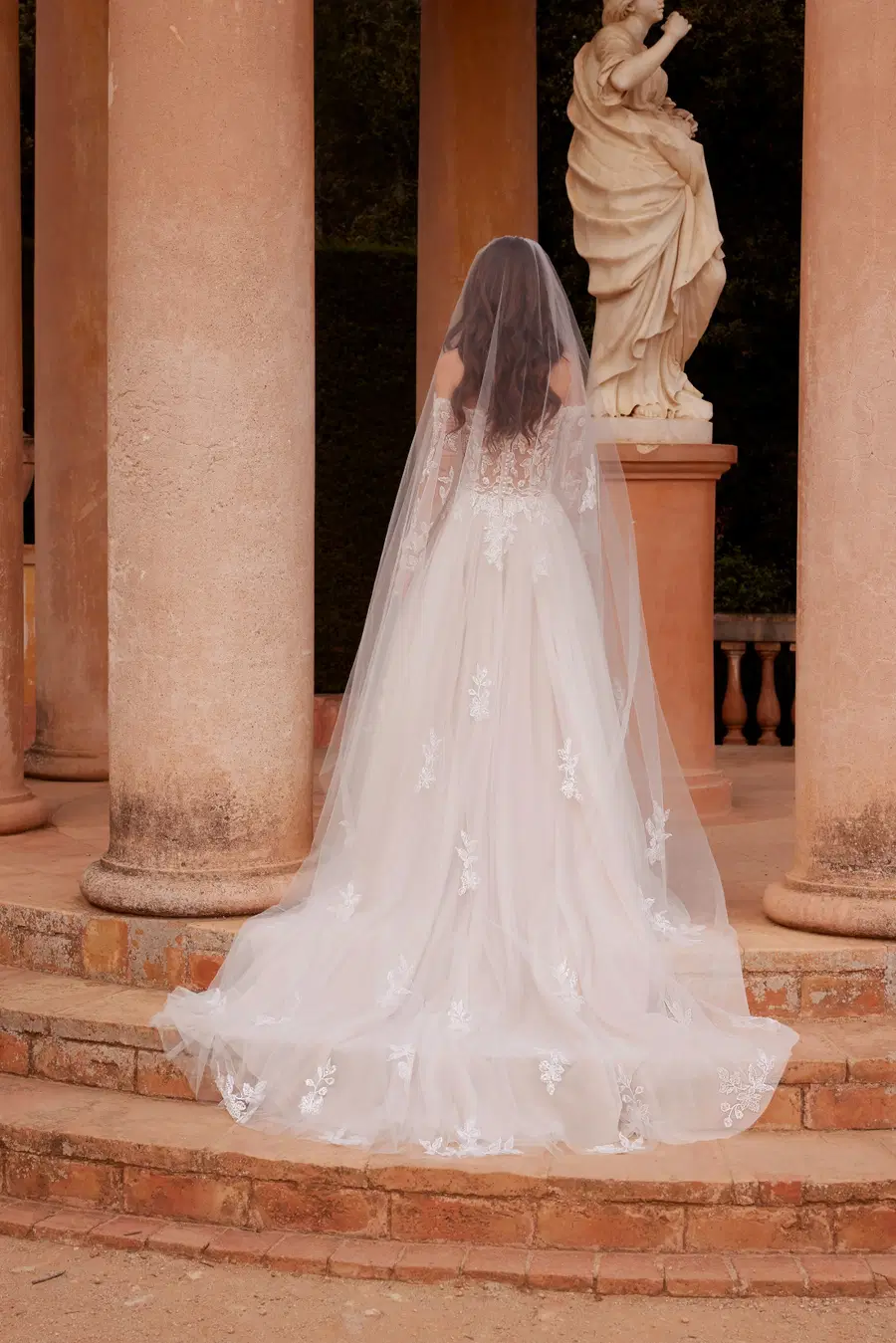 PIPPA by Serravalle - view 3 of 3