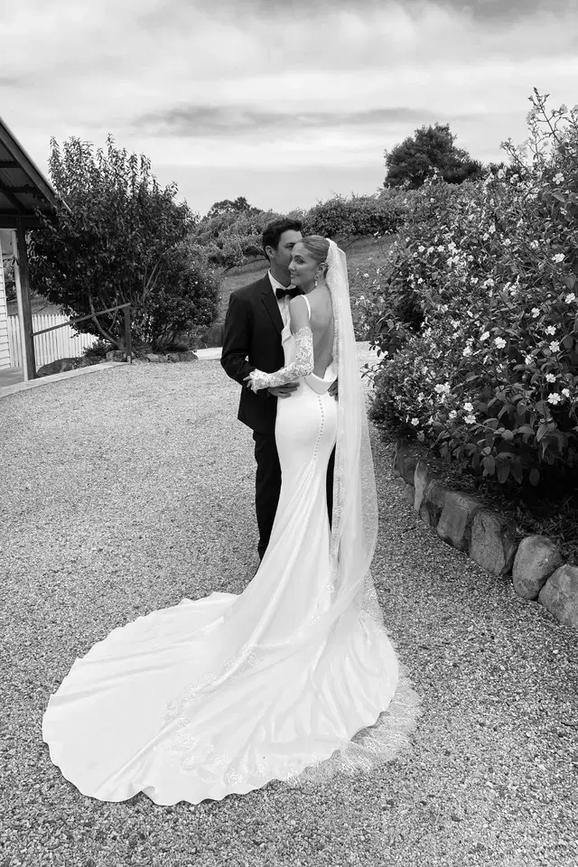 Archie V2 by MWL Bride - view 2 of 3