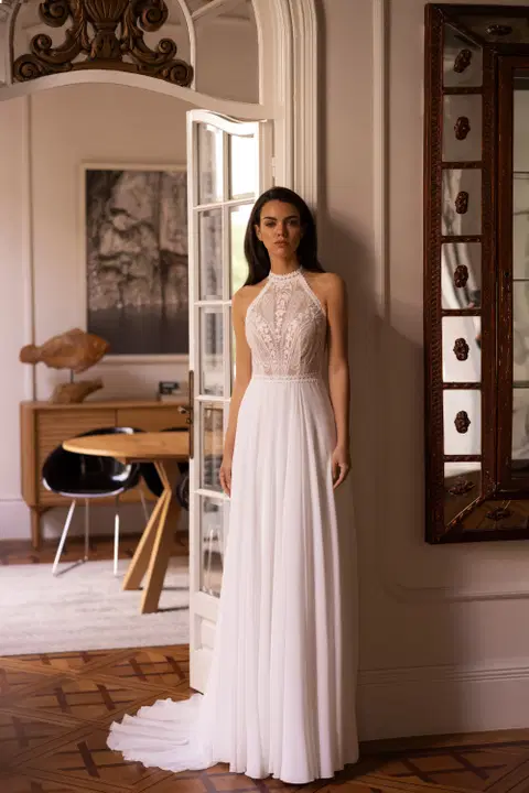 Style E-5425 wedding dress by Elizabeth Passion, A-line, lace