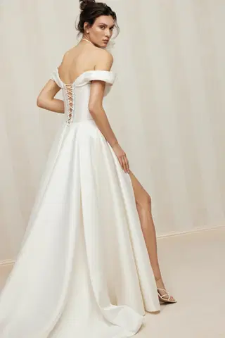 Gloria by Anne Mariée - view 7 of 8