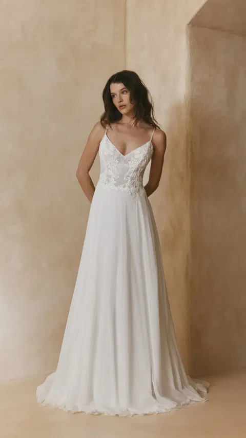 Aime wedding dress by Anna Kara, A-line, chiffon