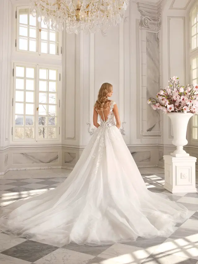 Kimber by Vanilla Sposa - view 2 of 2