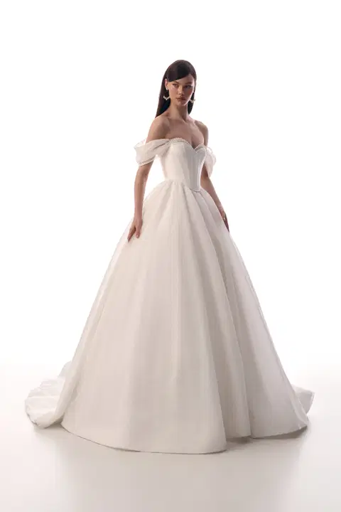 Tina wedding dress by Innocentia, ball gown, lace