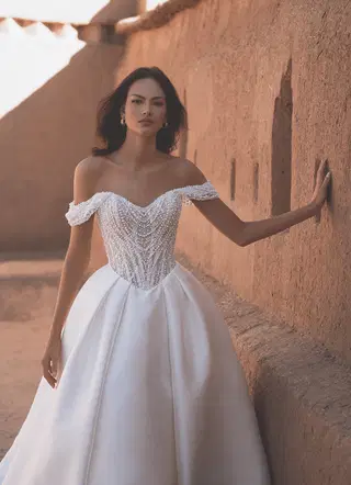 Theodora by Enzoani - view 3 of 6