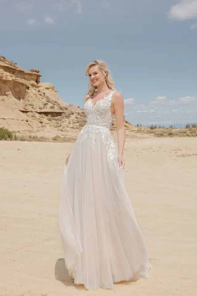 DT312 by Duett: A-Line silhouette, V-neck neckline, sleeveless, tulle