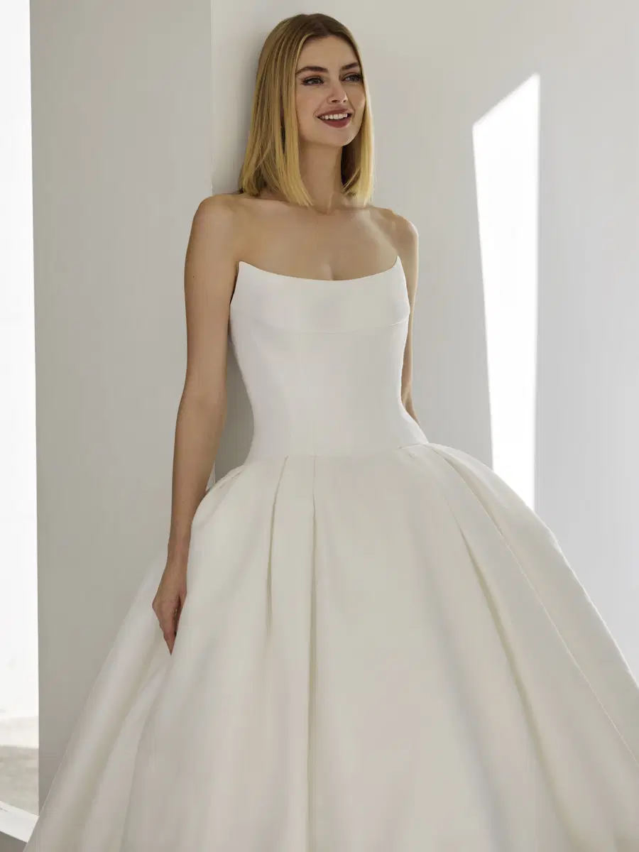 VALLEY by Pronovias - view 6 of 6