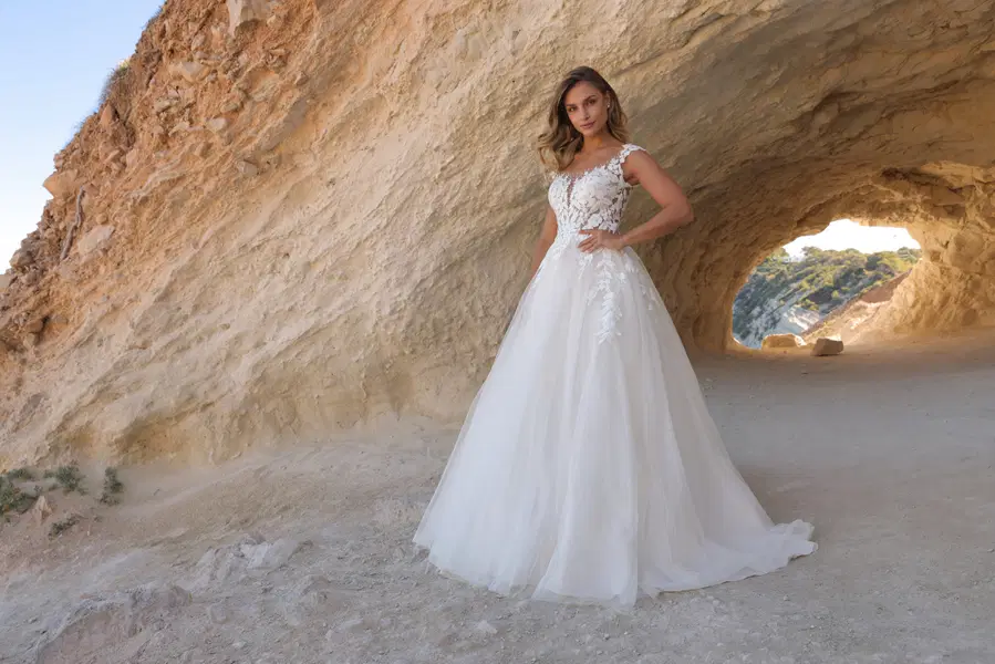 Annastacia by Azuree Bridal - view 4 of 4