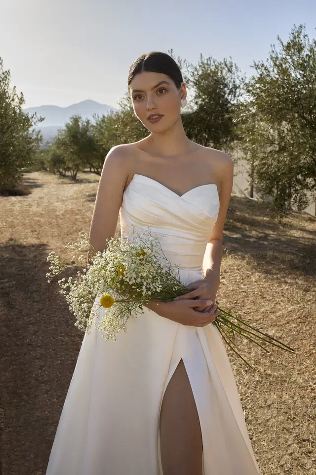 L1152 by Demetrios - view 3 of 3