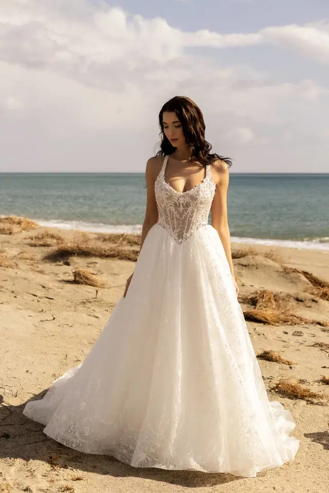 Diamond by Amo & Luv: Ball Gown silhouette, sweetheart neckline, sleeveless, lace