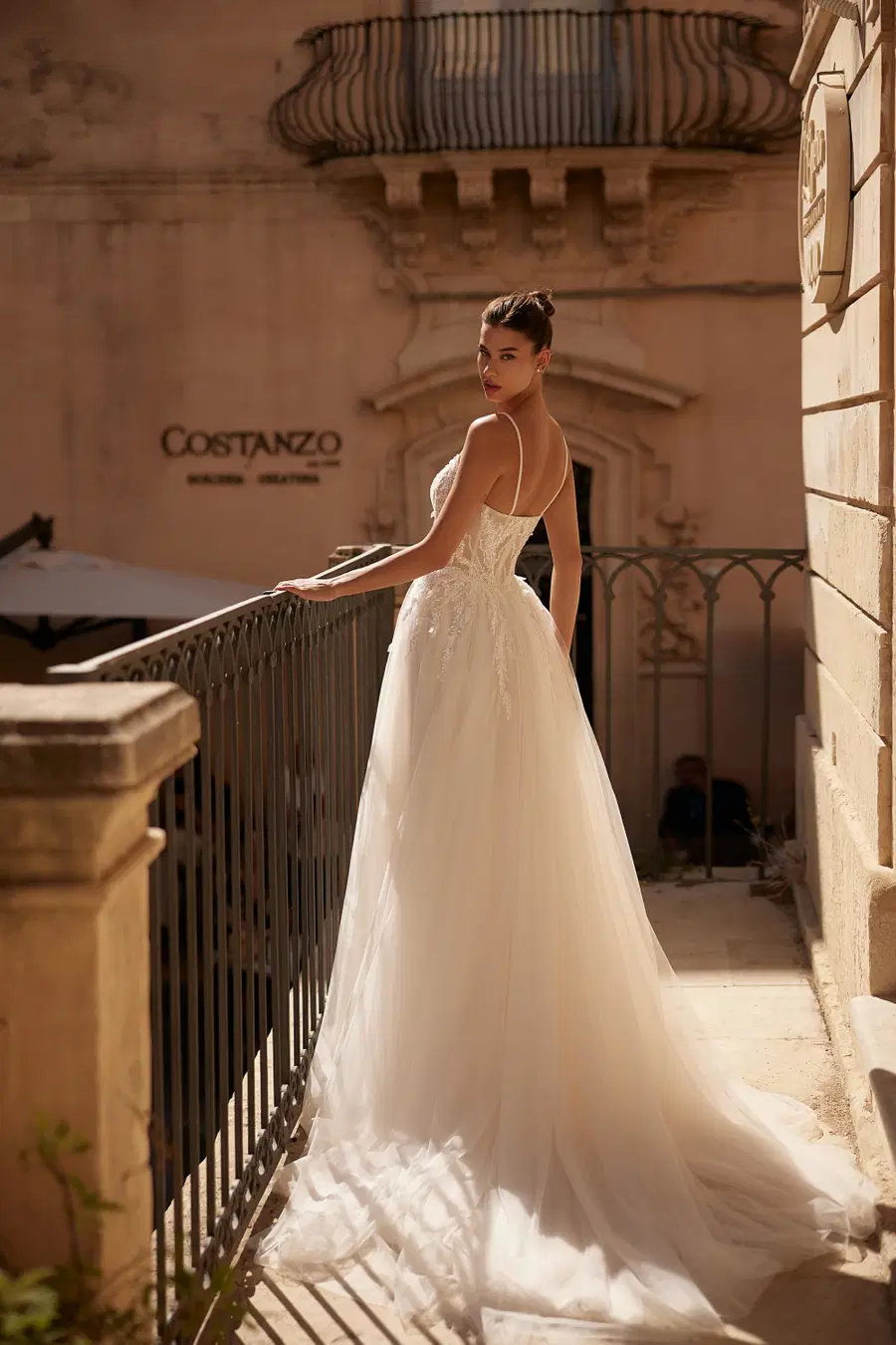 Savine by Anne Mariée - view 5 of 6