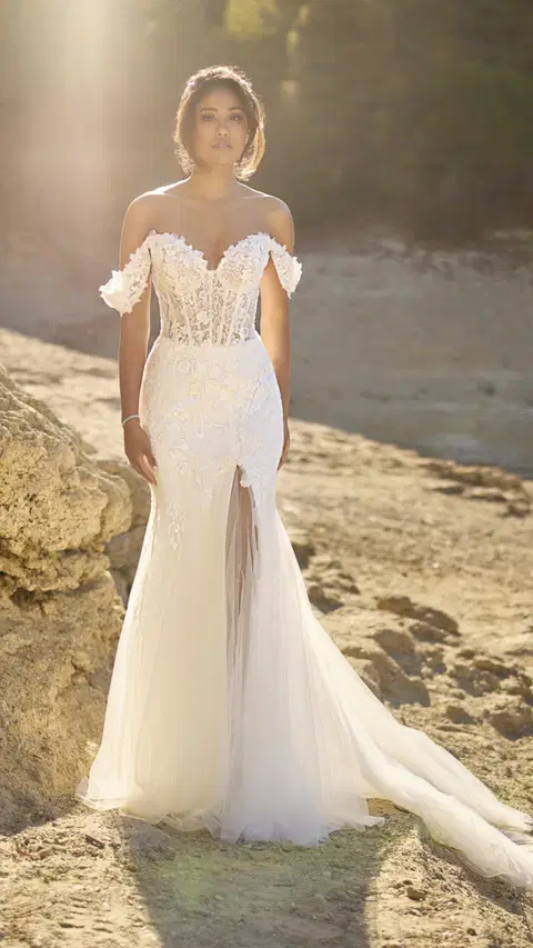 Style PU26511 wedding dress by Pure by Très Chic, fit & flare, tulle