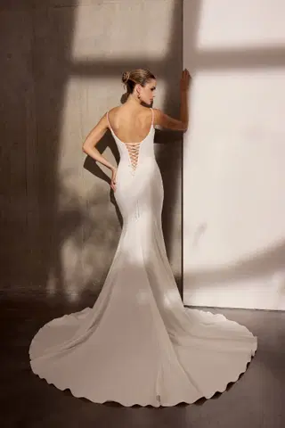 Sofia by Avenue by Josephine Scott - view 3 of 5