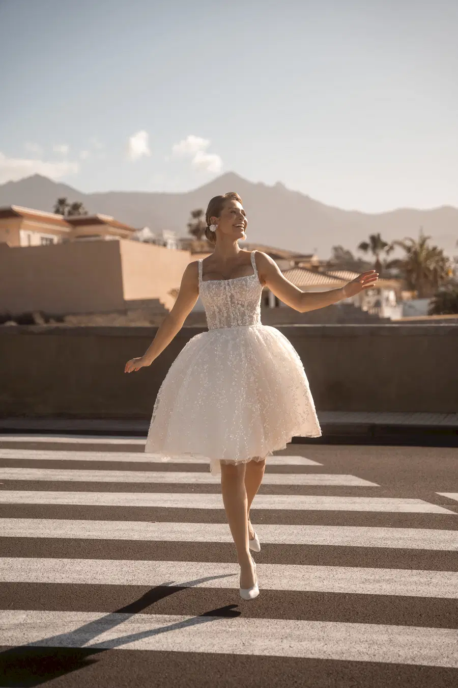 82321 by Diane Legrand: Ball Gown silhouette, square neckline, lace
