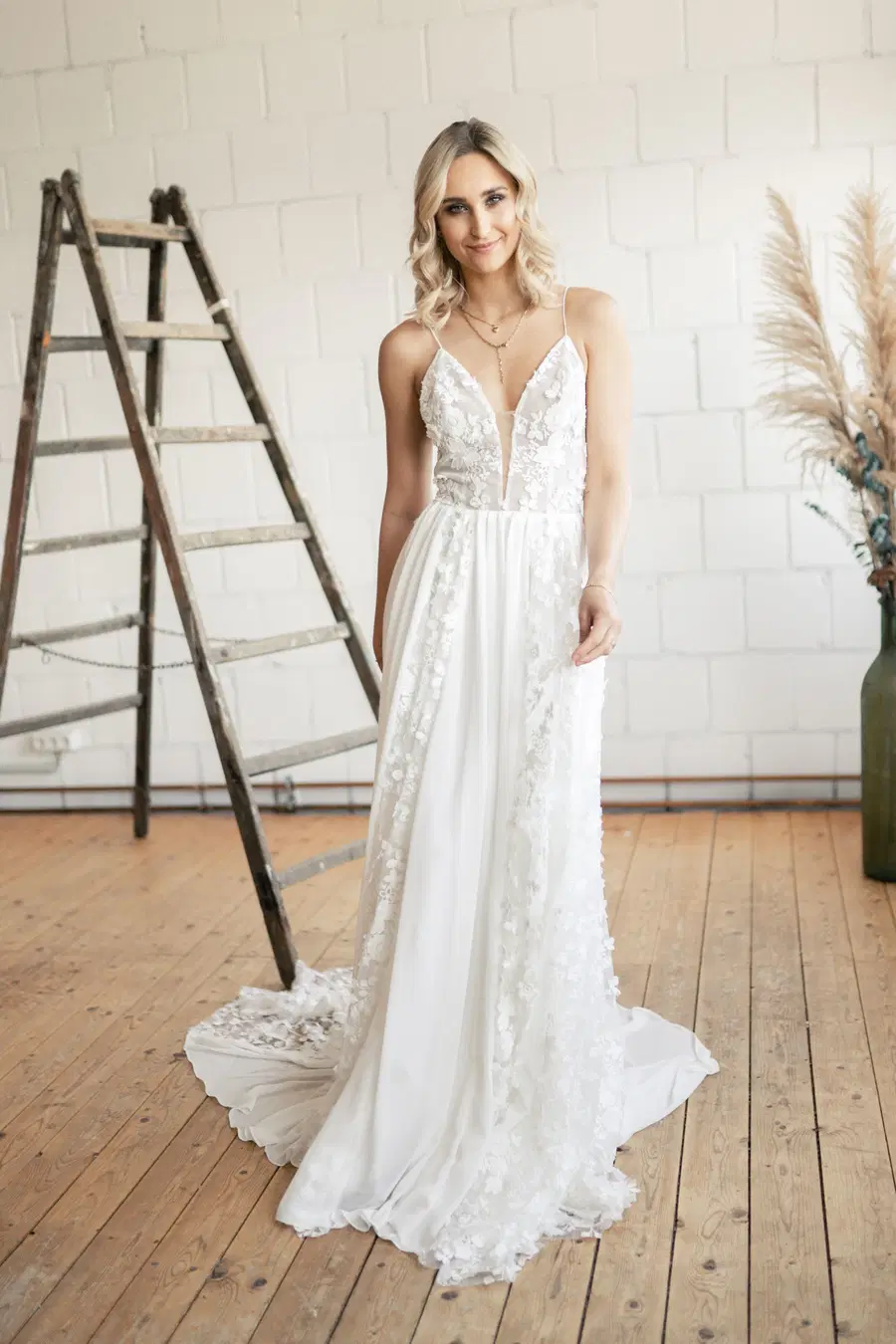 Bluebell by Malee: A-Line silhouette, deep V-neck neckline, sleeveless, chiffon