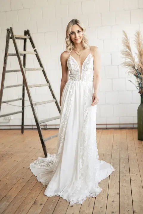 Bluebell wedding dress by Malee, A-line, chiffon