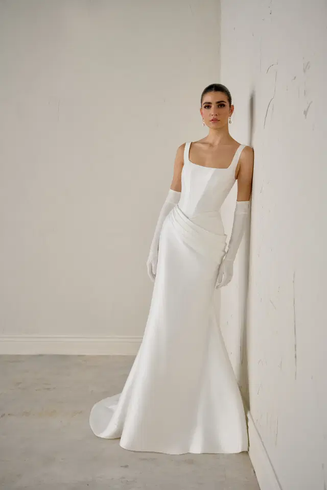 Evoque by Justin Alexander Signature: Fit & Flare silhouette, square neckline, mikado