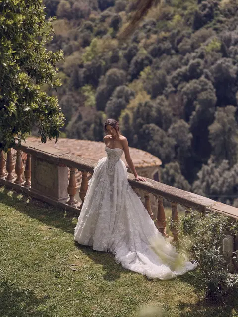 Hecate wedding dress by Wona Concept, A-line, lace