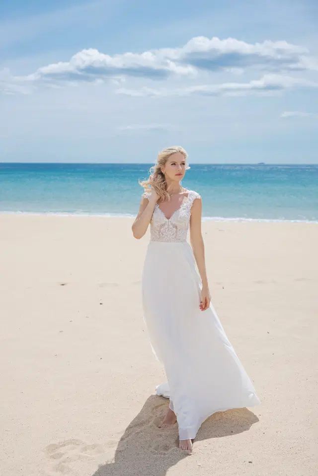 AL107 by Amera Vera: A-Line silhouette, V-neck neckline, cap sleeves, lace